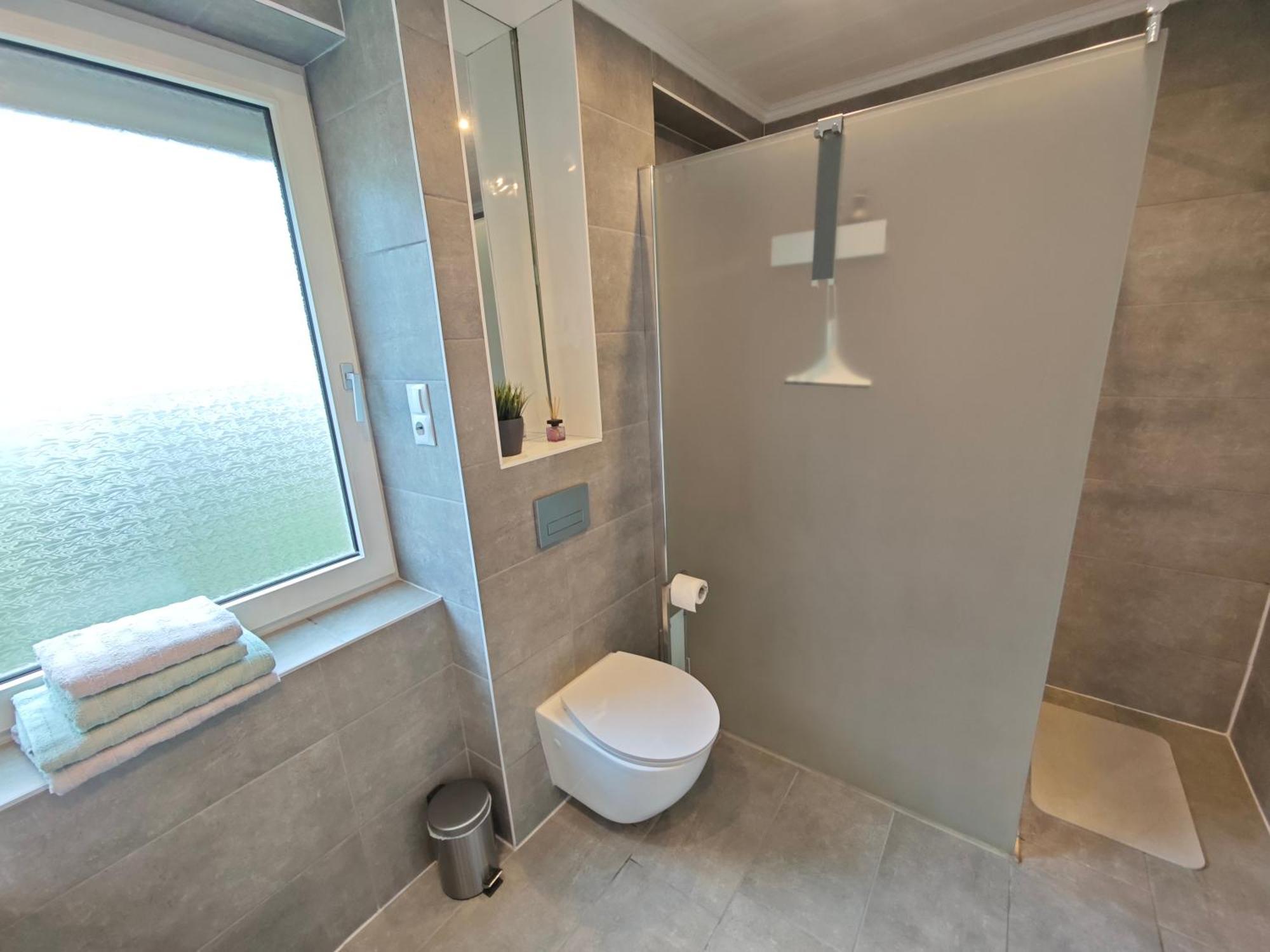 Fh-Naehe: Modernes Apt Mit Balkon Hof  Dış mekan fotoğraf